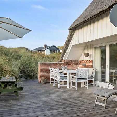 Ferienhaus Lovely Thatched With A Large Annex - 1029
