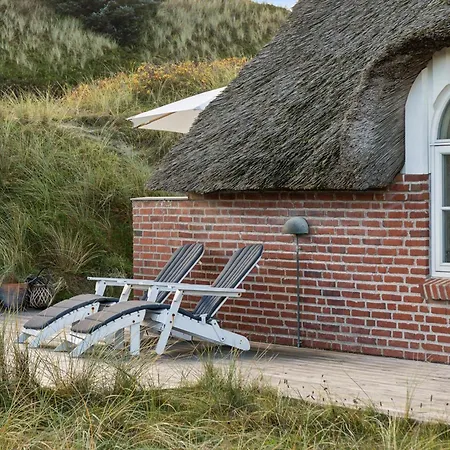 Lovely Thatched With A Large Annex - 1029 Ferienhaus *