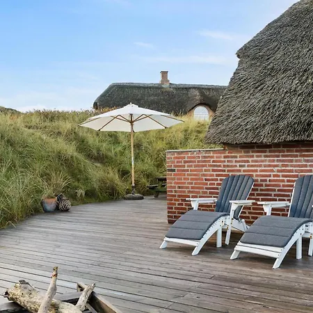 Ferienhaus Lovely Thatched With A Large Annex - 1029 *